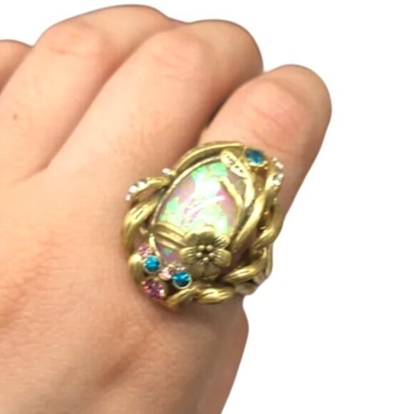 Vintage Style Dragons Breath Glass Pink Rhinestone Gold Tone Adjustable Ring - Picture 3 of 4